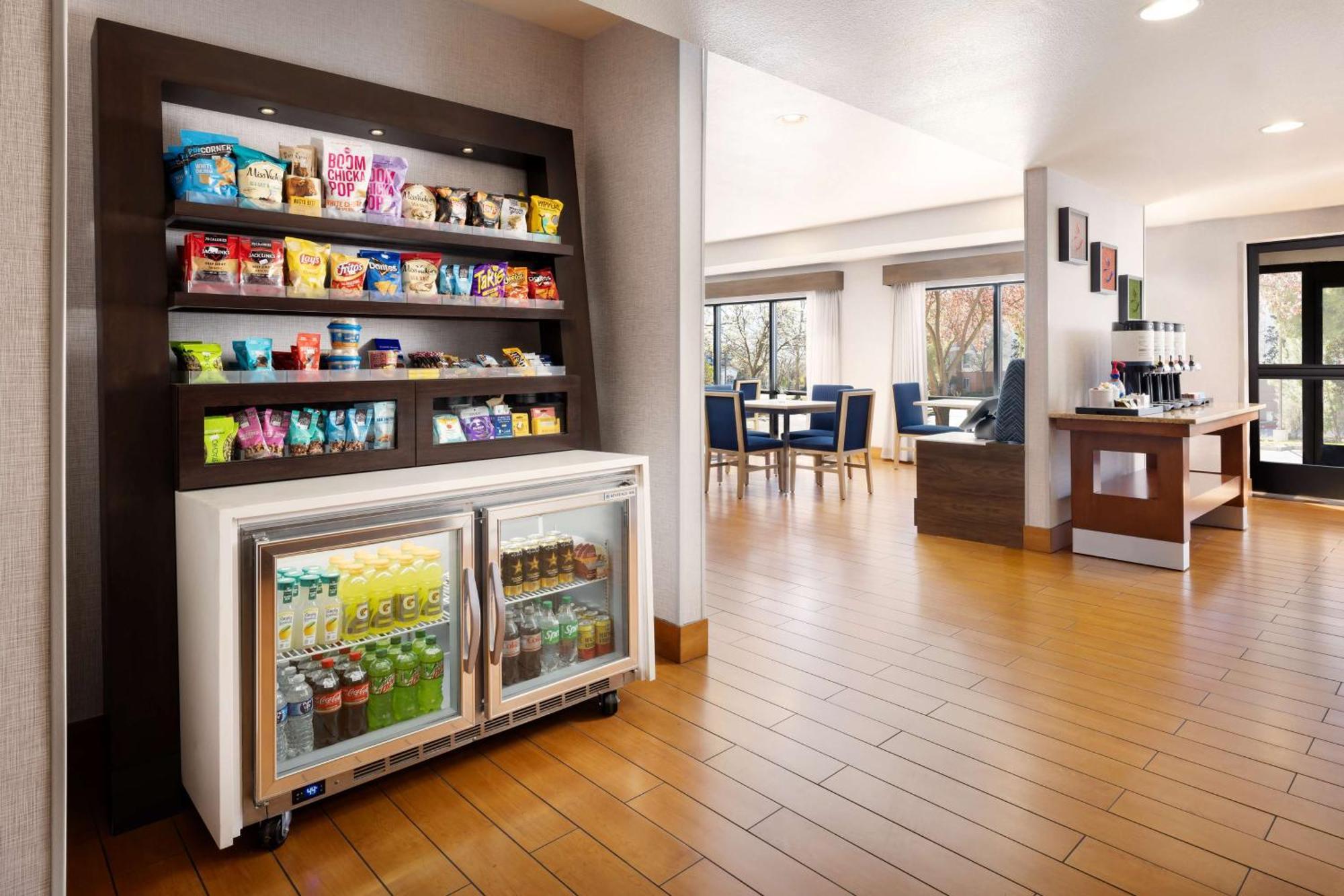 Hampton Inn Sacramento/Rancho Cordova Zewnętrze zdjęcie